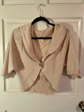 Roxy Cream Ribbed Shawl-Collar Single-Button Cardigan